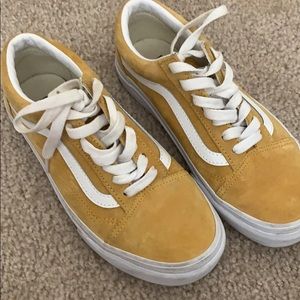 Yellow Pig Suede Women’s Vans